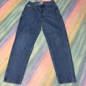 Guess vintage pleated Marciano high waisted jeans size 34